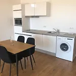 4 Couchages, Climatisé A 150m De La Route Des Sanguinaires, Parking Privé * Ajaccio (Corsica)