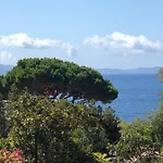 4 Couchages, Climatisé A 150m De La Route Des Sanguinaires, Parking Privé Ajaccio (Corsica)