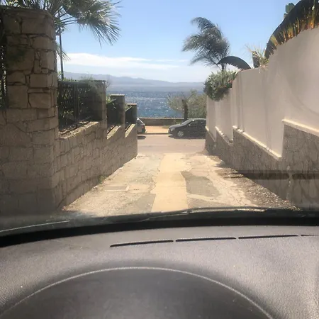 4 Couchages, Climatisé A 150m De La Route Des Sanguinaires, Parking Privé Appartement *