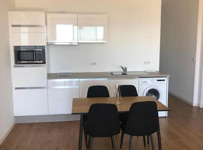 Appartement 4 Couchages, Climatisé A 150m De La Route Des Sanguinaires, Parking Privé *