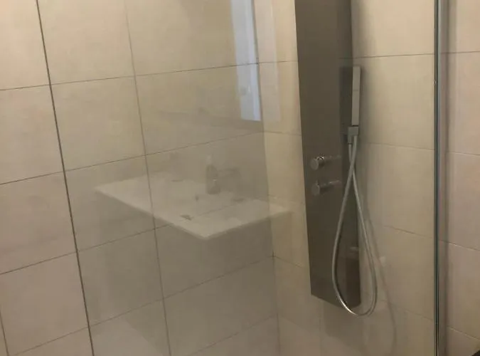 4 Couchages, Climatisé A 150m De La Route Des Sanguinaires, Parking Privé Appartement *