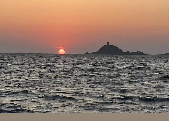 4 Couchages, Climatisé A 150m De La Route Des Sanguinaires, Parking Privé